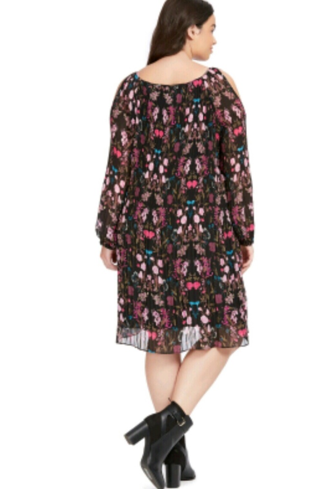 Floral swing Dress - Picture 3 of 8